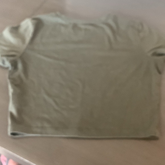 Green crop top - Picture 3 of 3